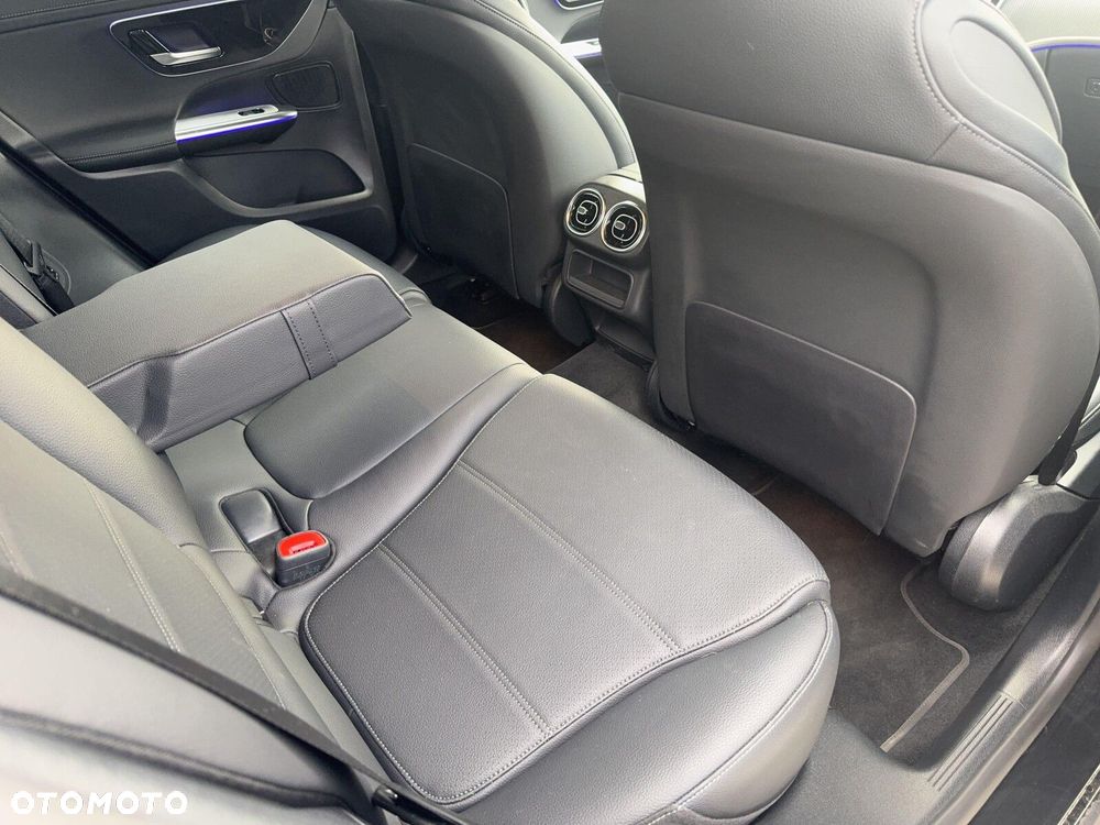Mercedes-Benz GLC 220 d mHEV 4-Matic AMG Line - 22