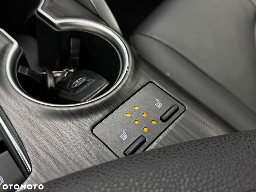 Toyota Camry 2.5 Hybrid Executive CVT - 31