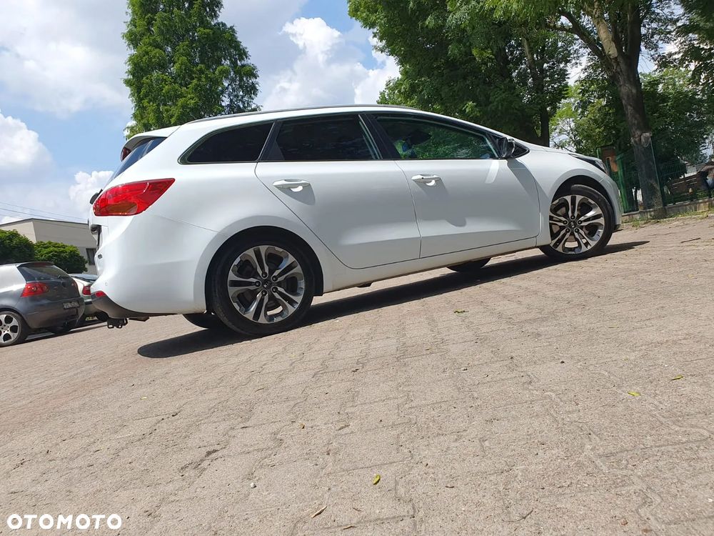 Kia Ceed 1.6 GDI XL - 23