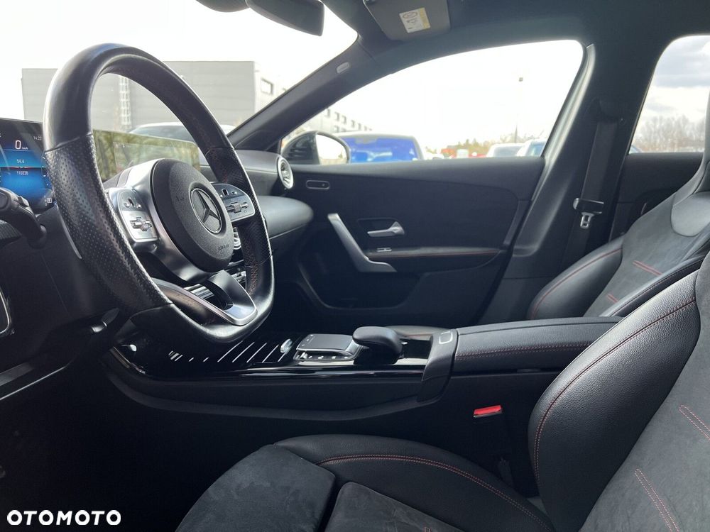 Mercedes-Benz Klasa A 180 AMG Line 7G-DCT - 14