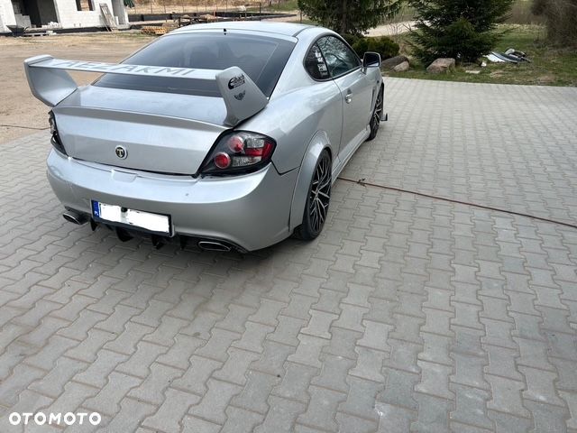 Hyundai Coupe - 3