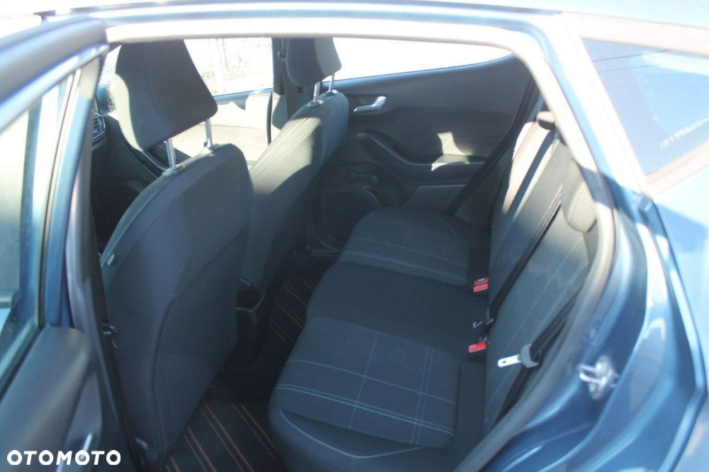 Ford Fiesta - 10
