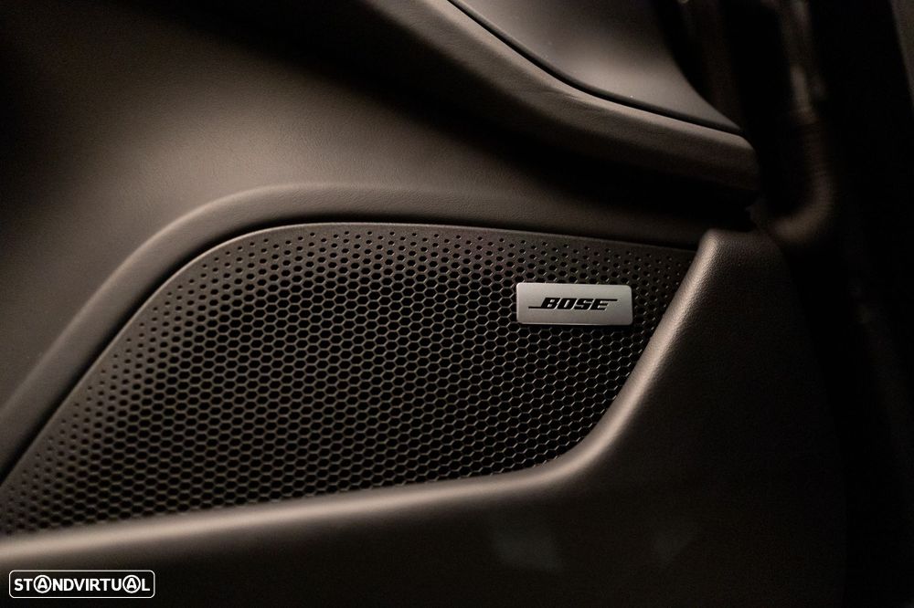 Porsche Taycan 4S Bateria Performance Plus - 19