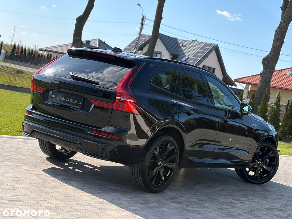 Volvo XC 60 B5 B AWD Plus Black Edition - 2