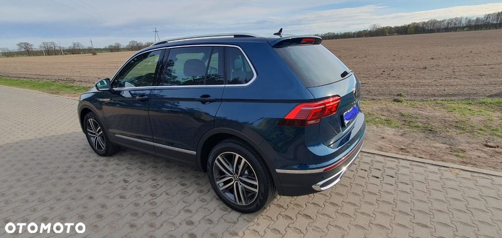 Volkswagen Tiguan 2.0 TSI 4Mot Elegance DSG - 2