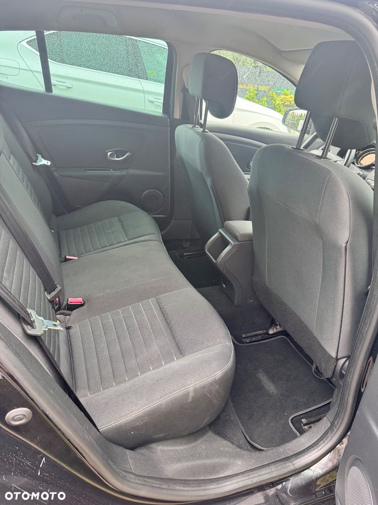 Renault Megane 1.5 dCi Limited - 9