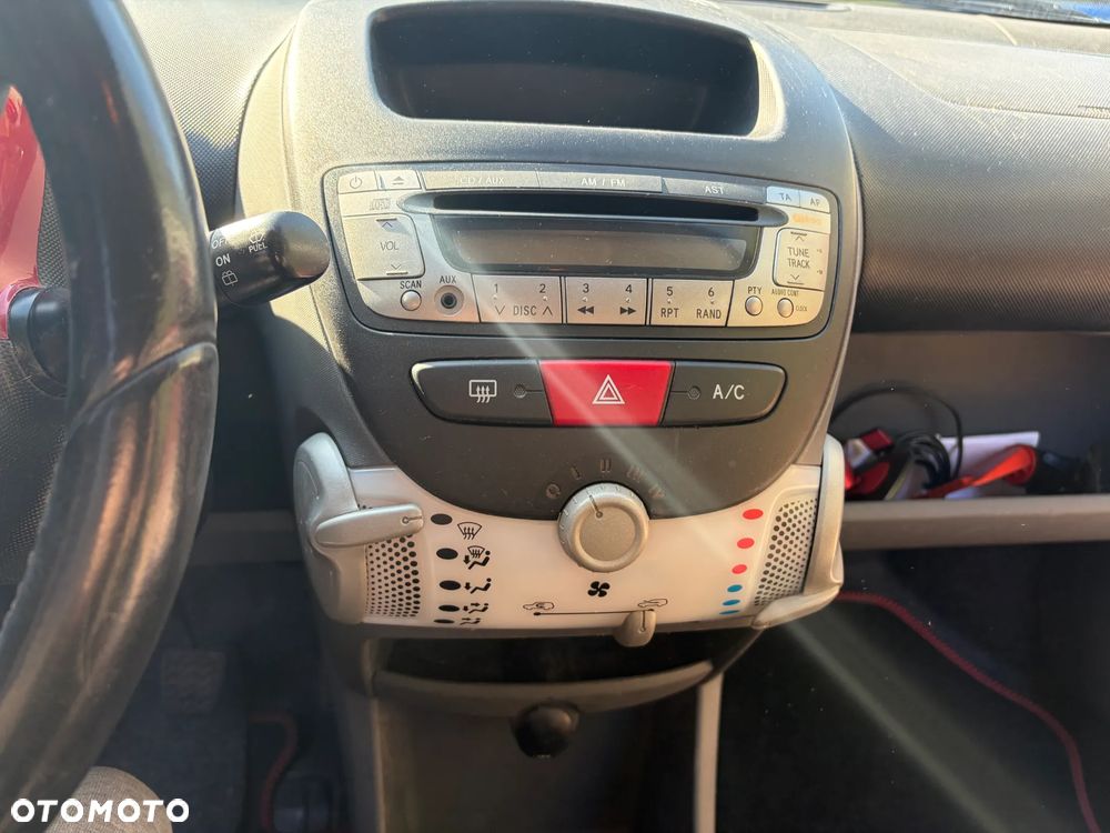 Toyota Aygo - 11