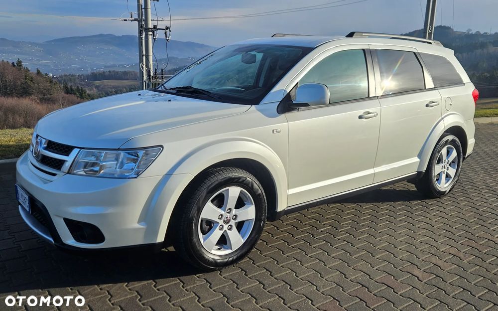 Fiat Freemont 2.0 Multijet 16V DPF Automatik Allrad Lounge - 4