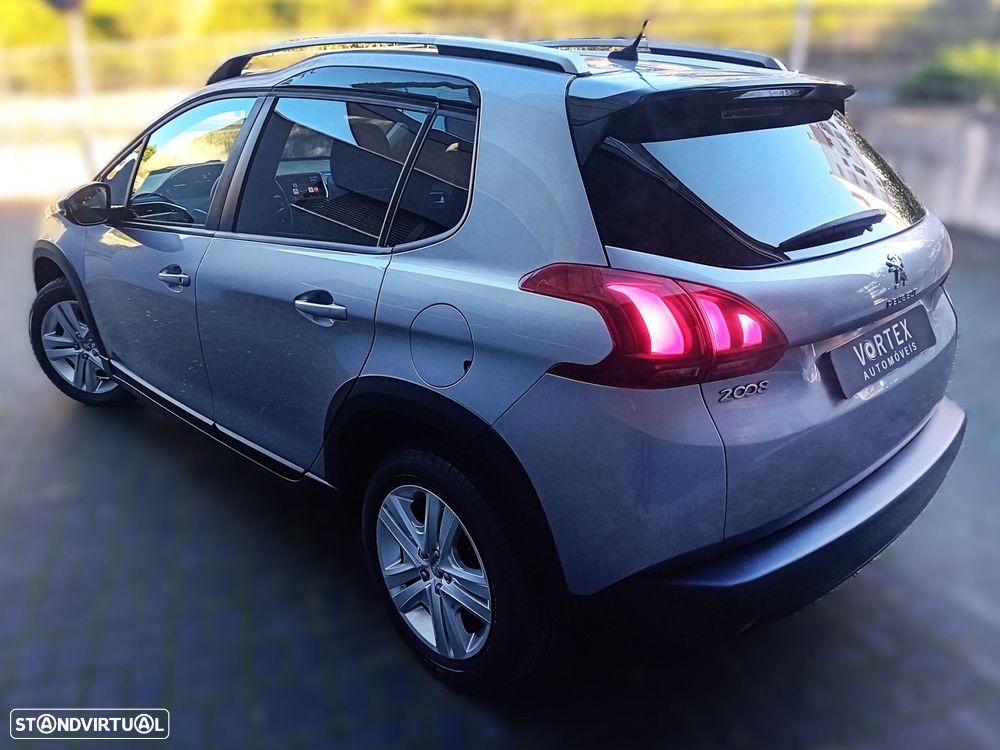 Peugeot 2008 PureTech 130 Stop&Start EAT6 Signature - 6