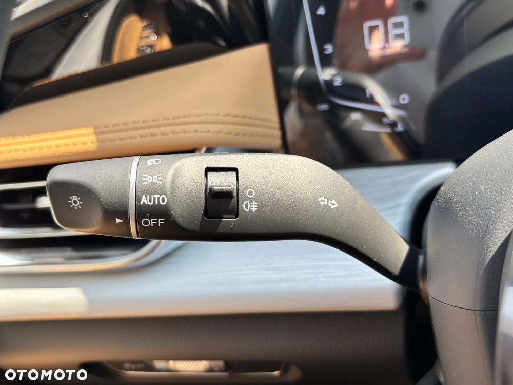 Hongqi H5 2.0T Comfort - 26