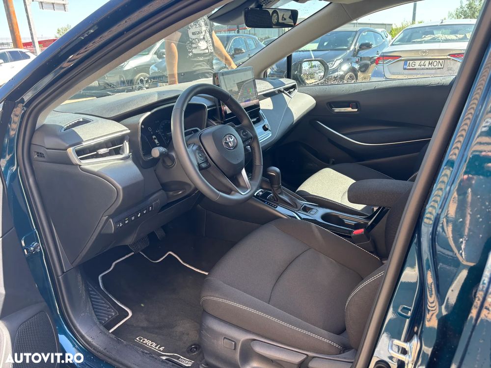 Toyota Corolla 1.8 HSD Dynamic - 12
