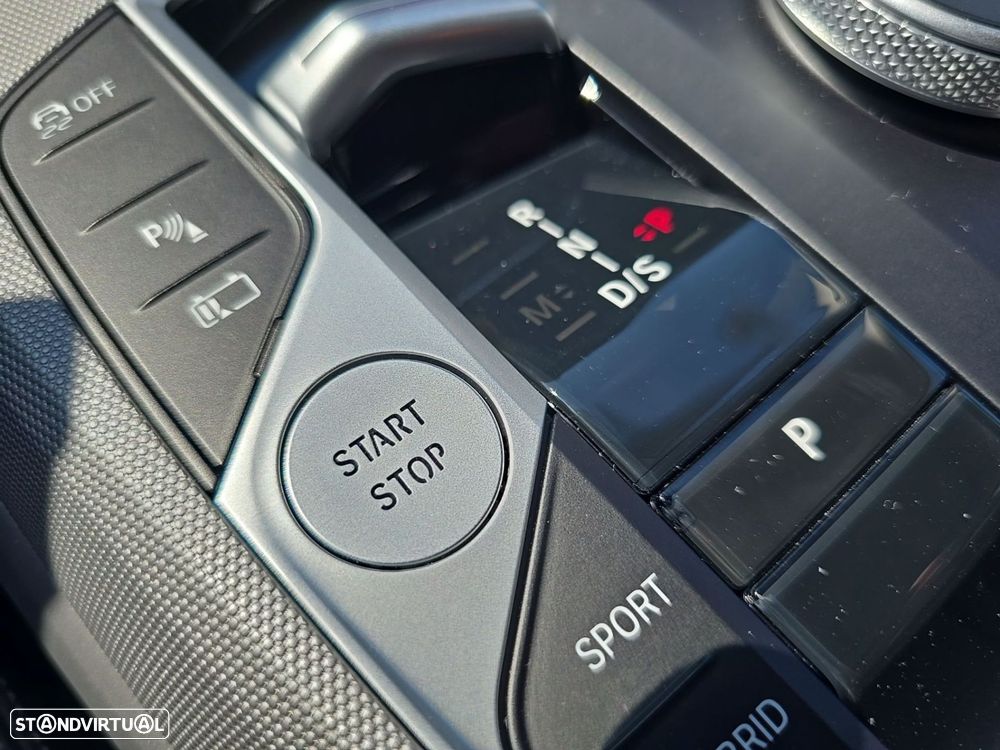BMW 320 e Auto - 24