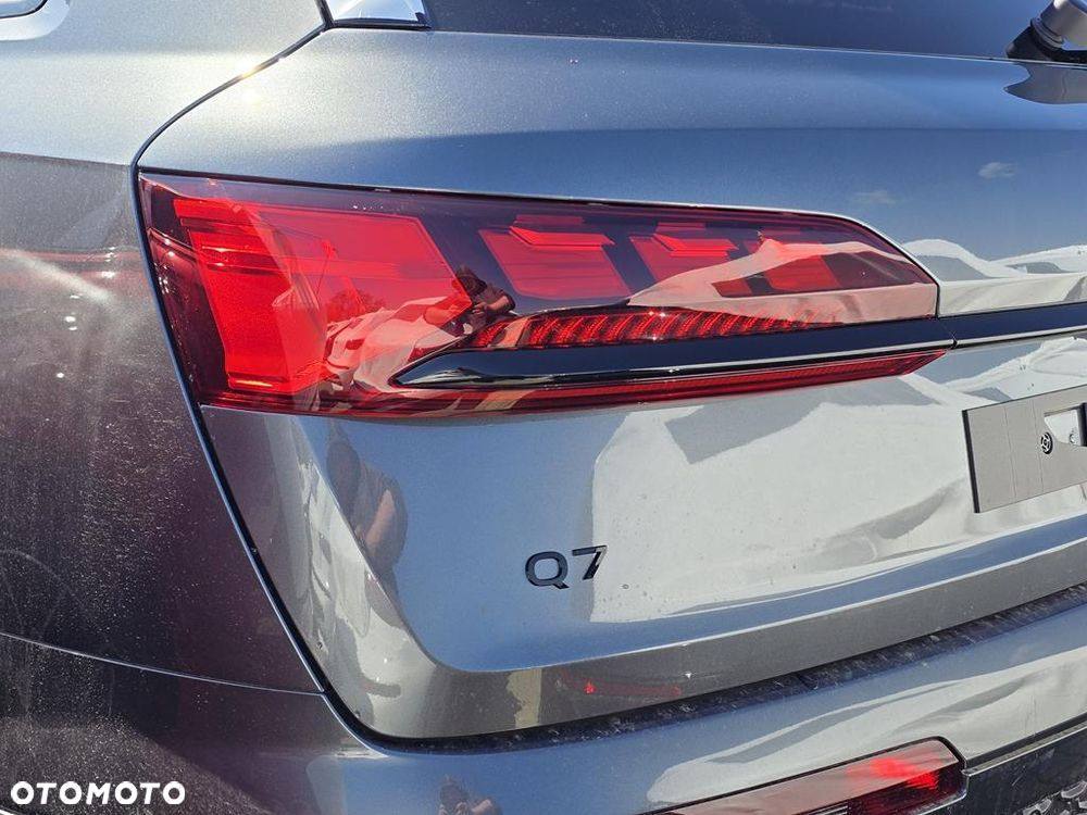 Audi Q7 50 TDI mHEV Quattro S Line Tiptr - 23