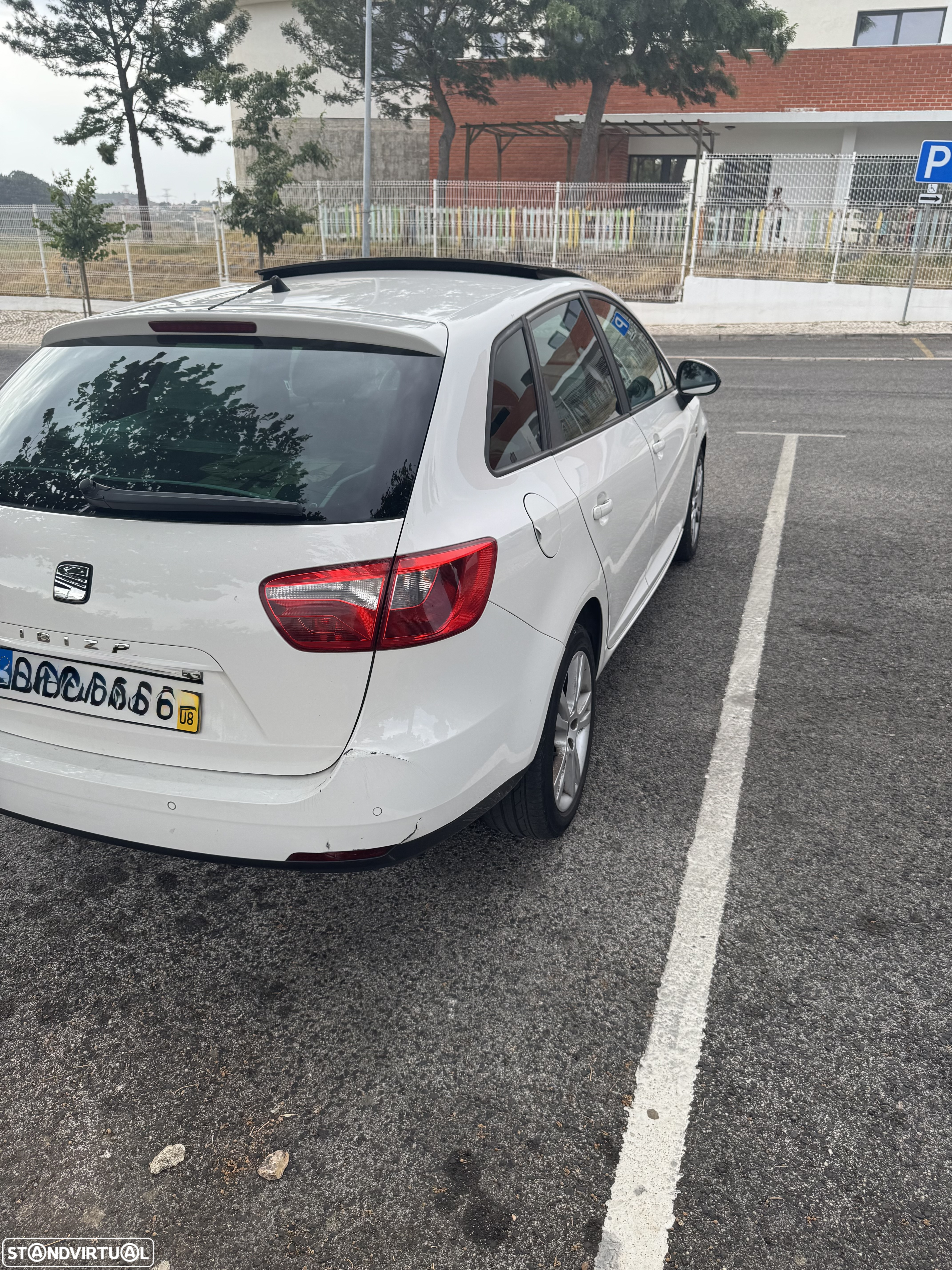 SEAT Ibiza ST 1.6 TDI Style DPF - 4