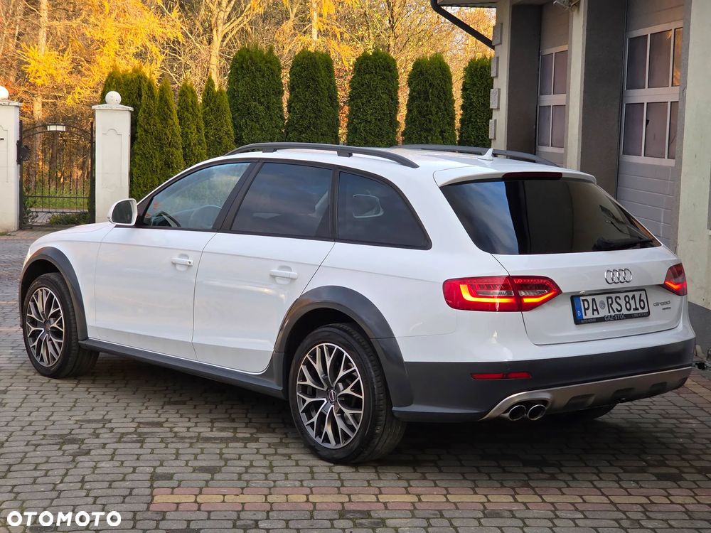Audi A4 Allroad 2.0 TDI DPF S tronic - 11