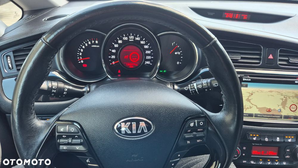 Kia Ceed 1.4 Business Line - 37