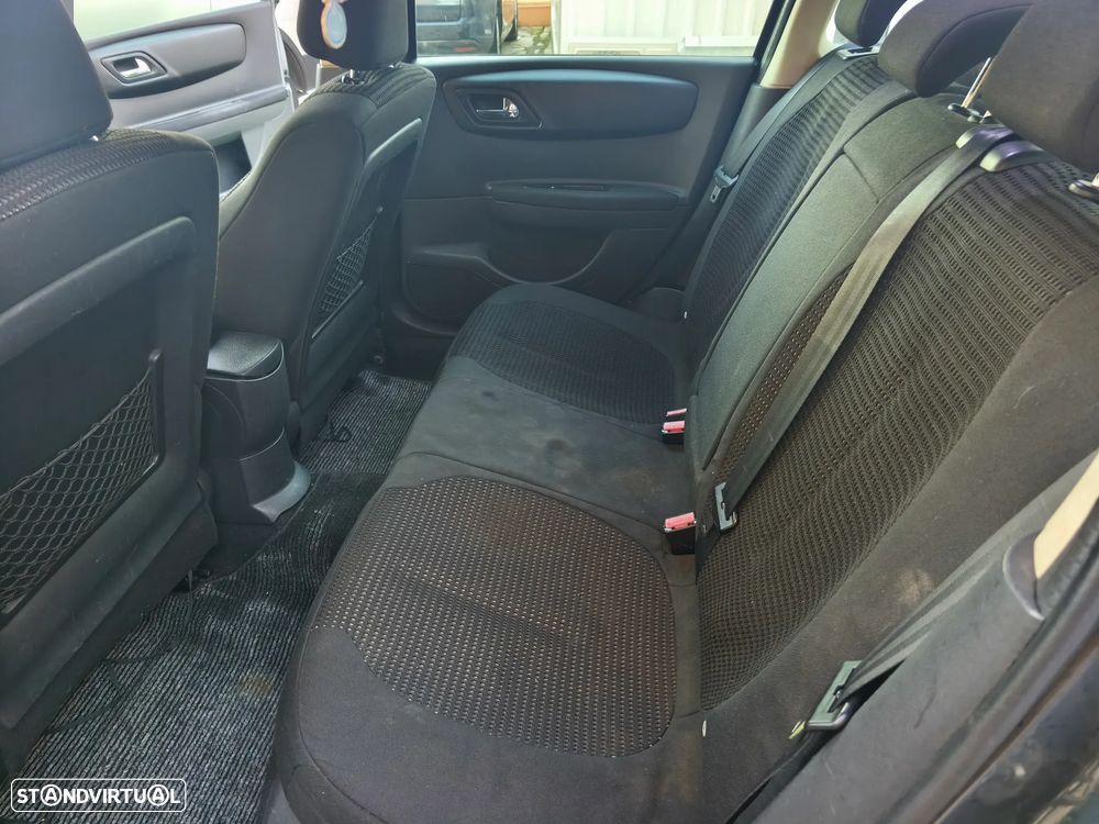 Citroën C4 1.6 HDi VTR Pack - 25