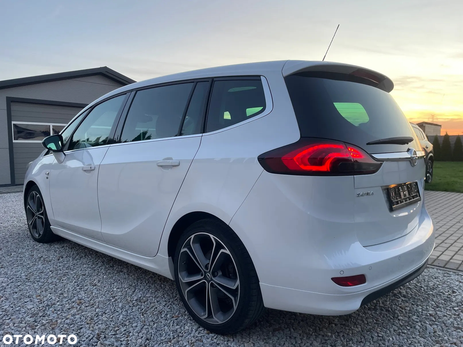 Opel Zafira - 14