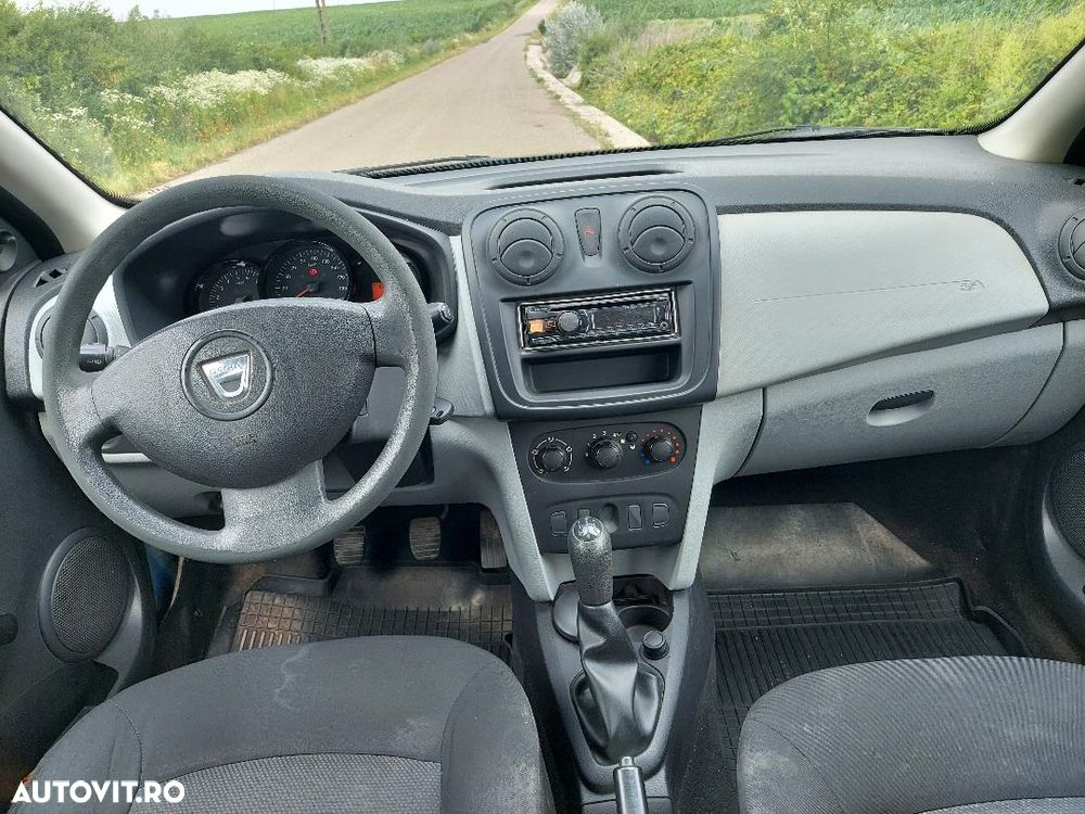 Dacia Sandero 1.2 75CP Acces - 4