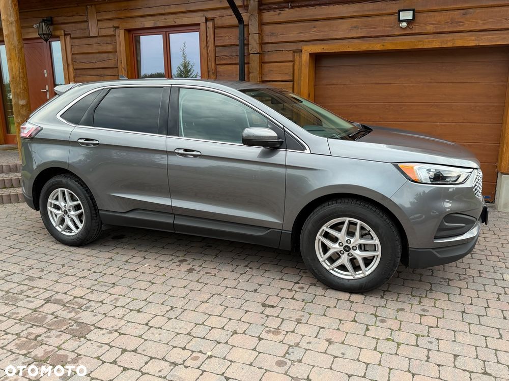 Ford Edge - 2