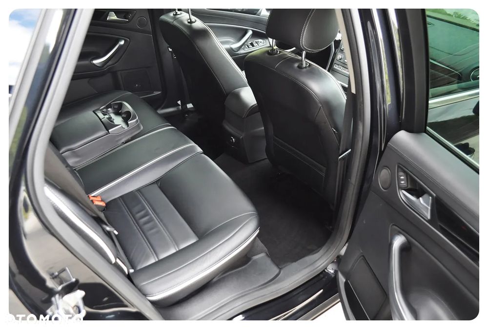 Ford Mondeo 2.0 TDCi Titanium X - 28