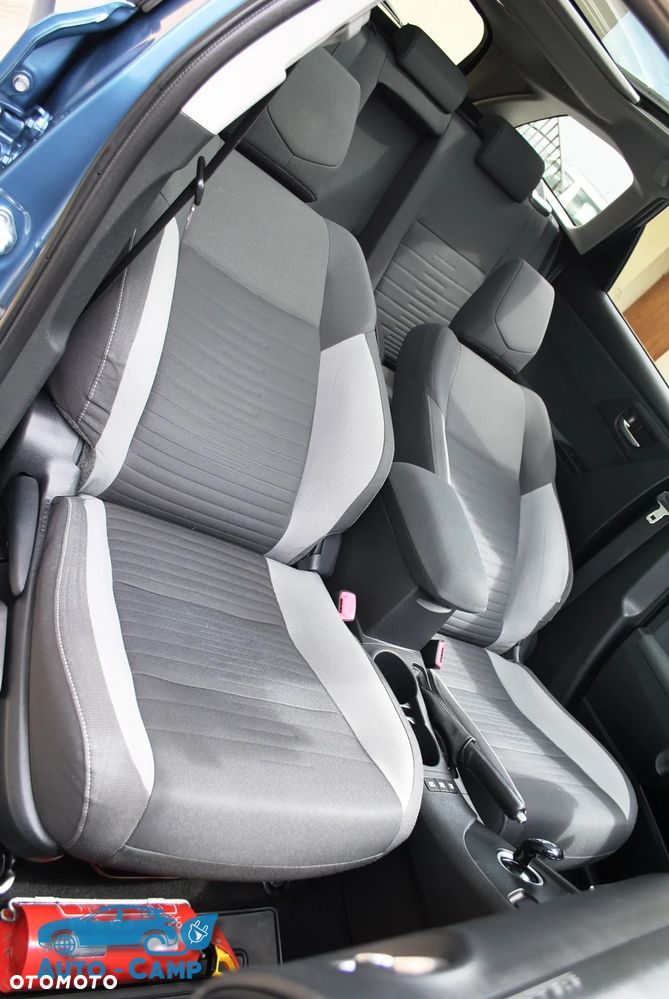 Toyota Auris - 19
