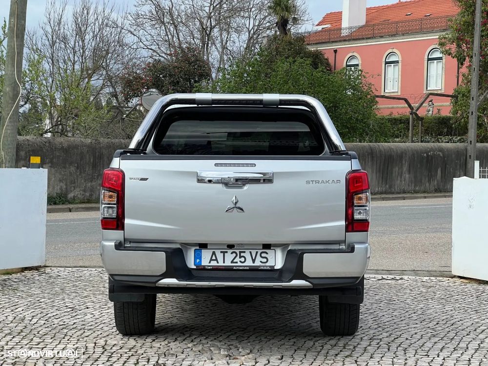 Mitsubishi L200 2.3 DI-D Strakar Space Cab Intense 4WD - 6