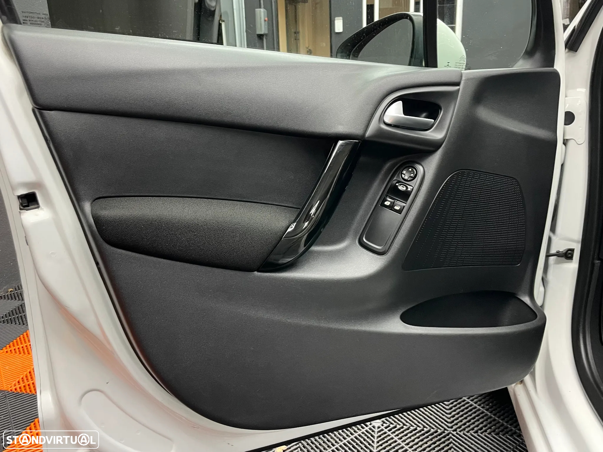Citroën C3 1.2 VTi Exclusive - 9