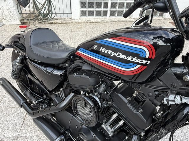 Harley-Davidson Sportster Iron 1200 (XL1200NS) - 2