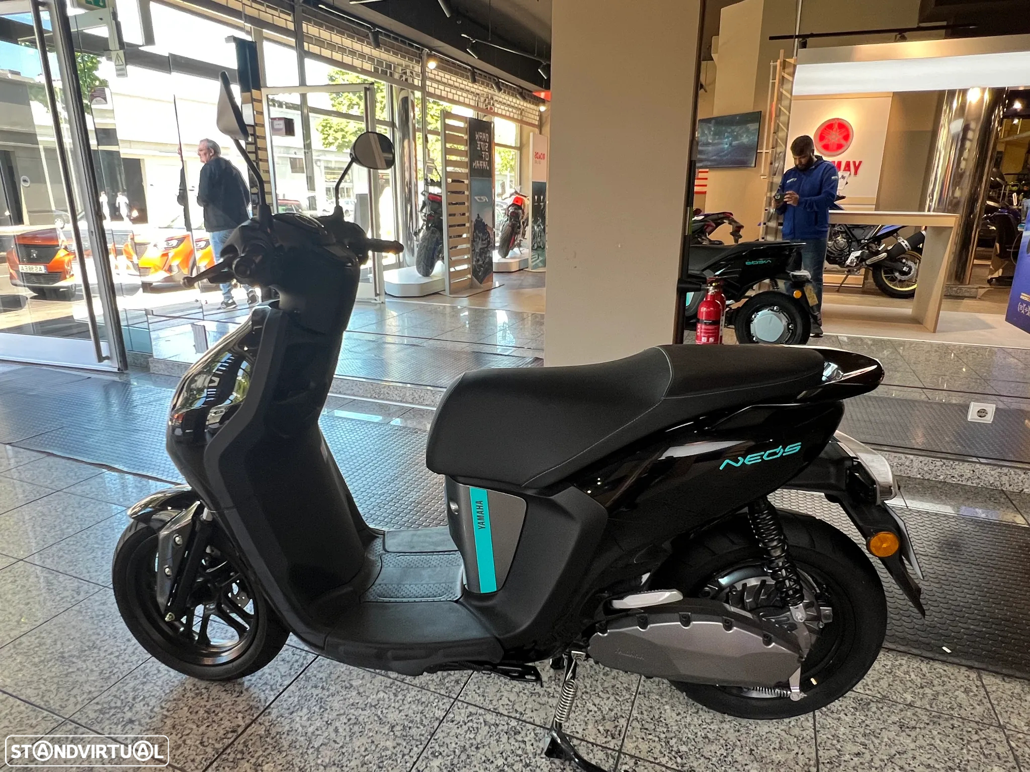 Yamaha NEOs - 3