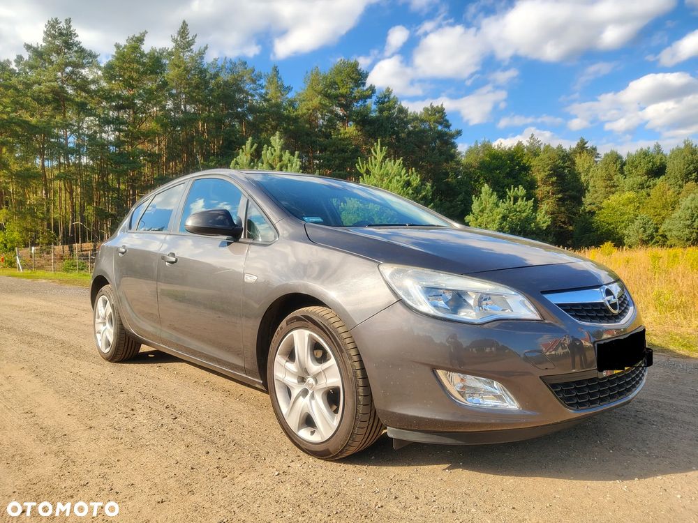 Opel Astra 1.4 Turbo - 2