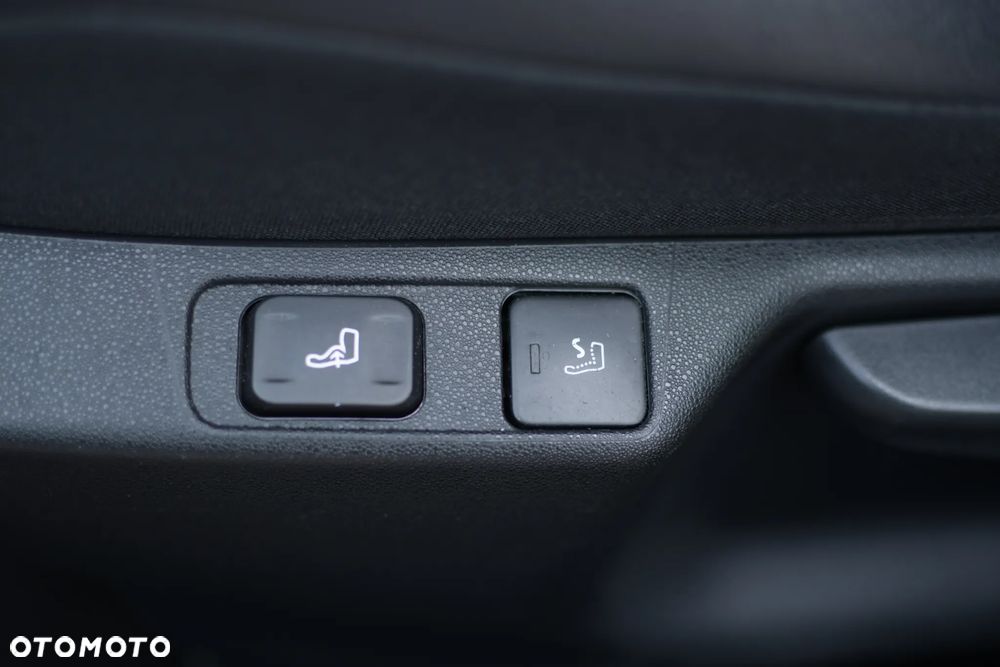 Citroën C4 1.6 HDi Impress - 11