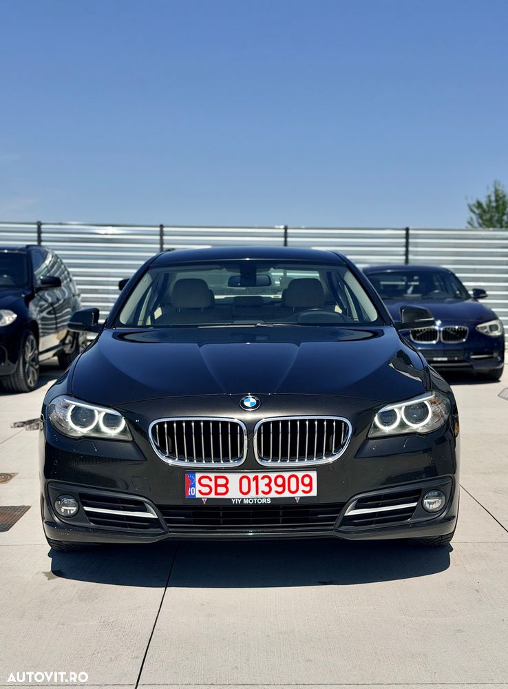 BMW Seria 5 520i Aut. - 21