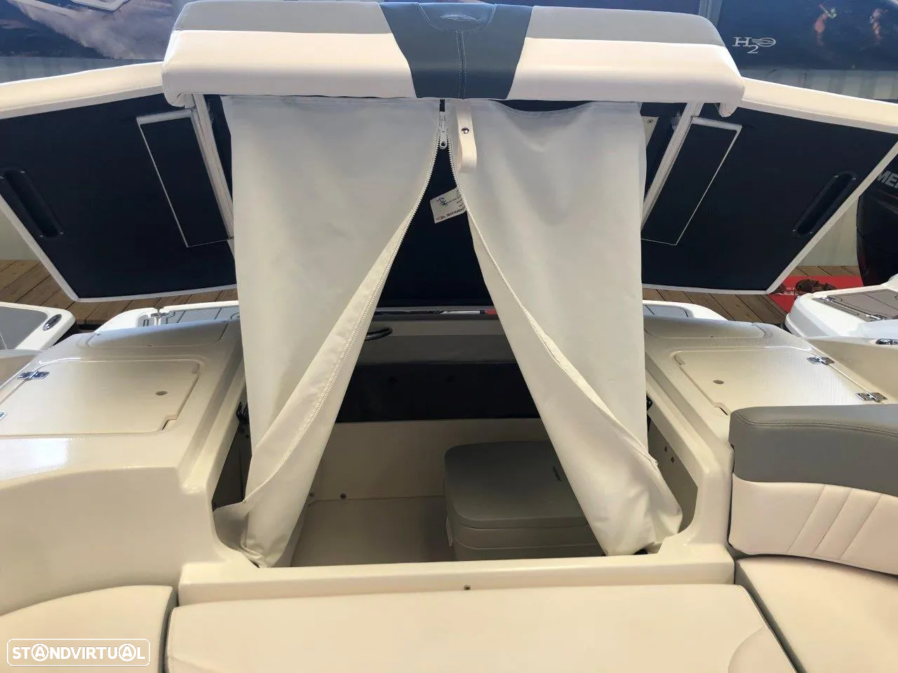 Chaparral 23 SSI OB - 18