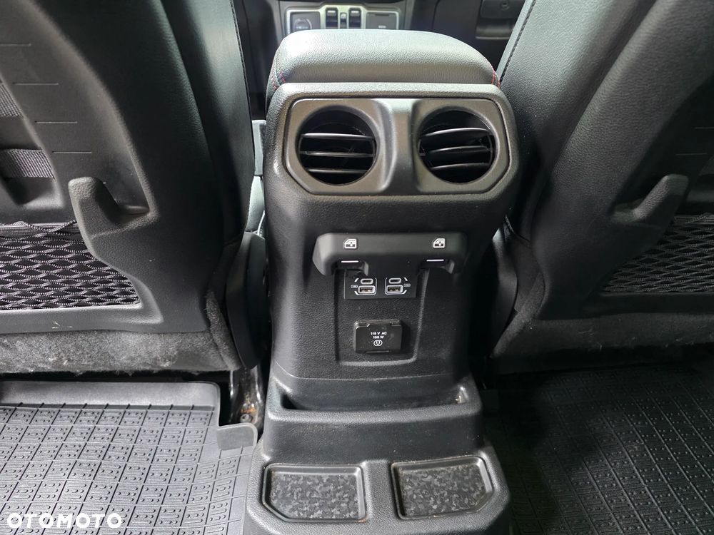 Jeep Wrangler Unlimited GME 2.0 Turbo Rubicon - 18