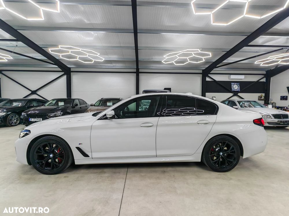 BMW Seria 5 530i AT MHEV - 7