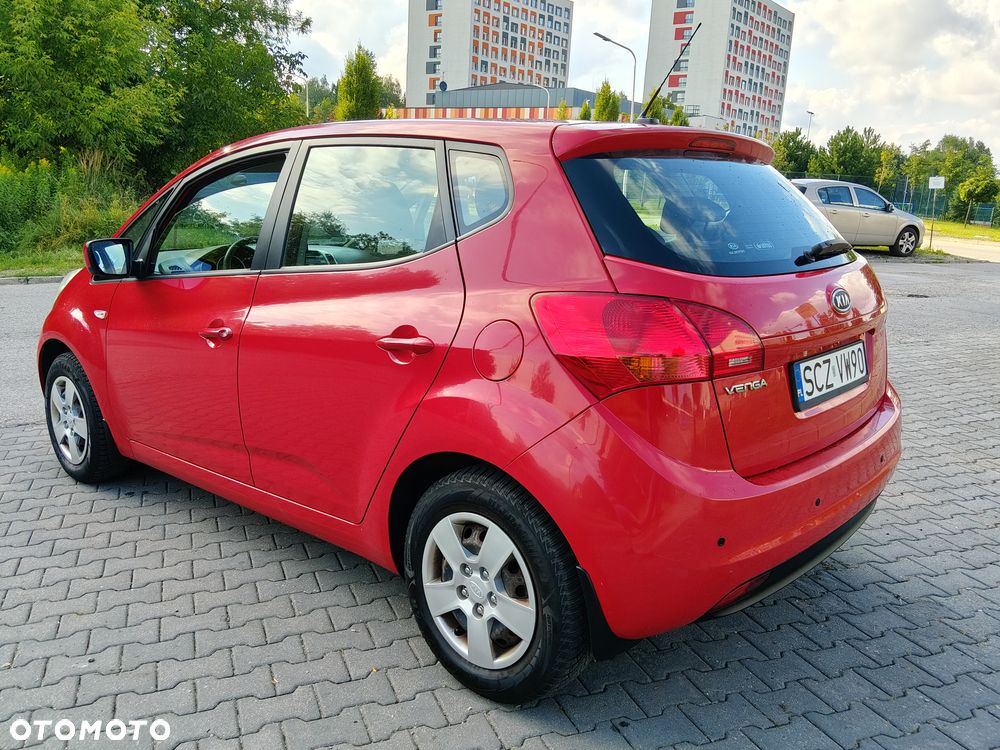 Kia Venga 1.4 L - 5
