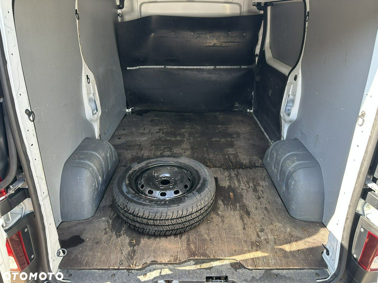 Renault Trafic - 11