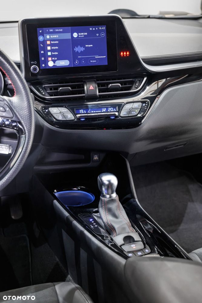 Toyota C-HR 2.0 Hybrid GR Sport - 24