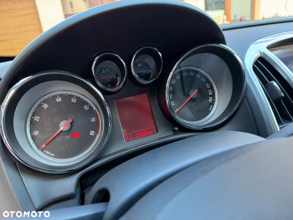 Opel Astra 1.4 Turbo Automatik - 18