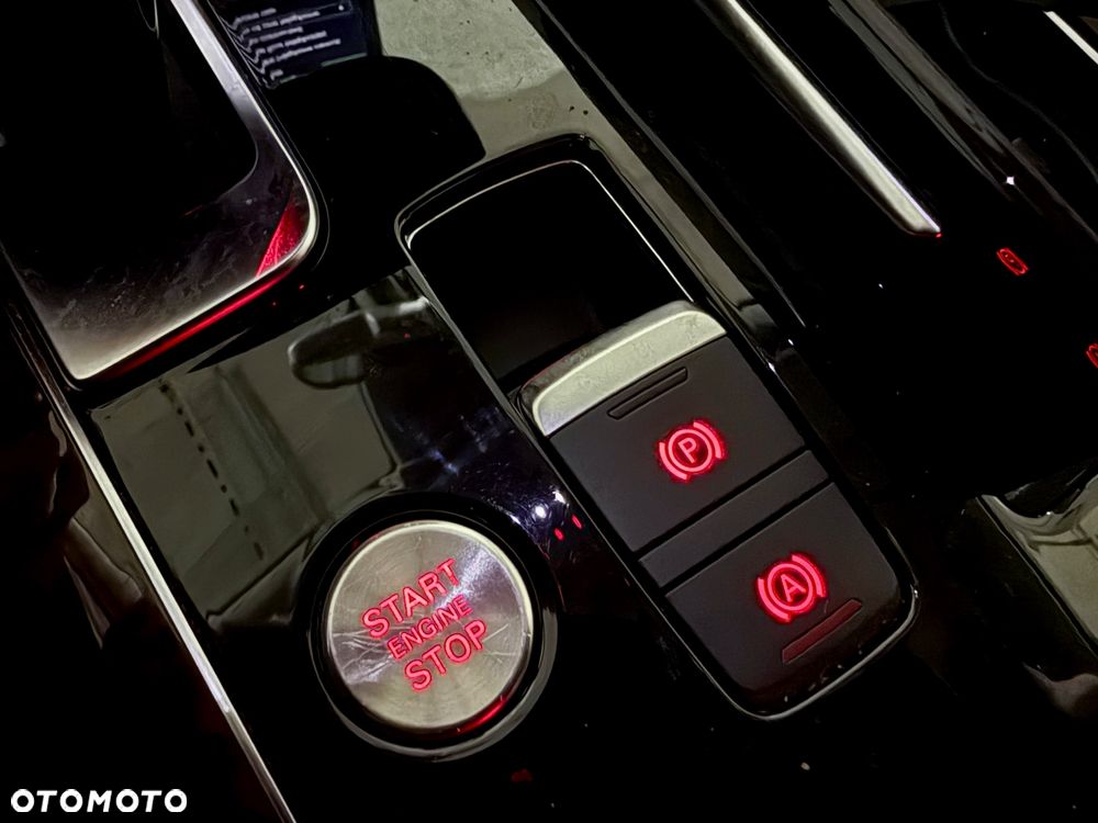 Audi A8 4.2 TDI DPF quattro tiptronic - 23