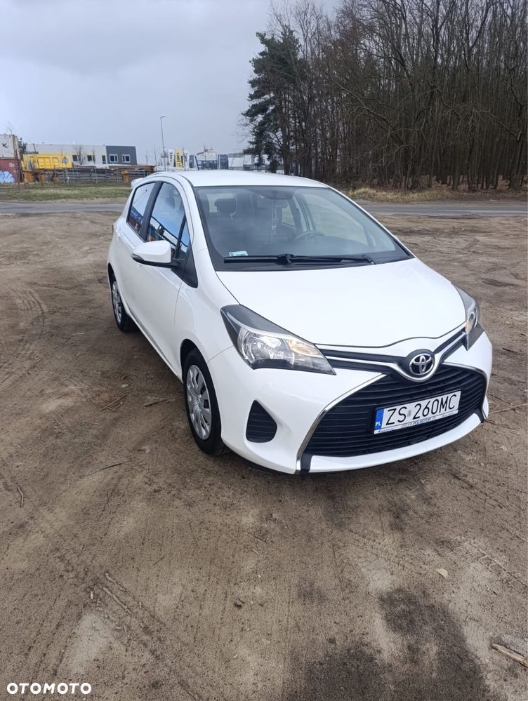 Toyota Yaris - 1