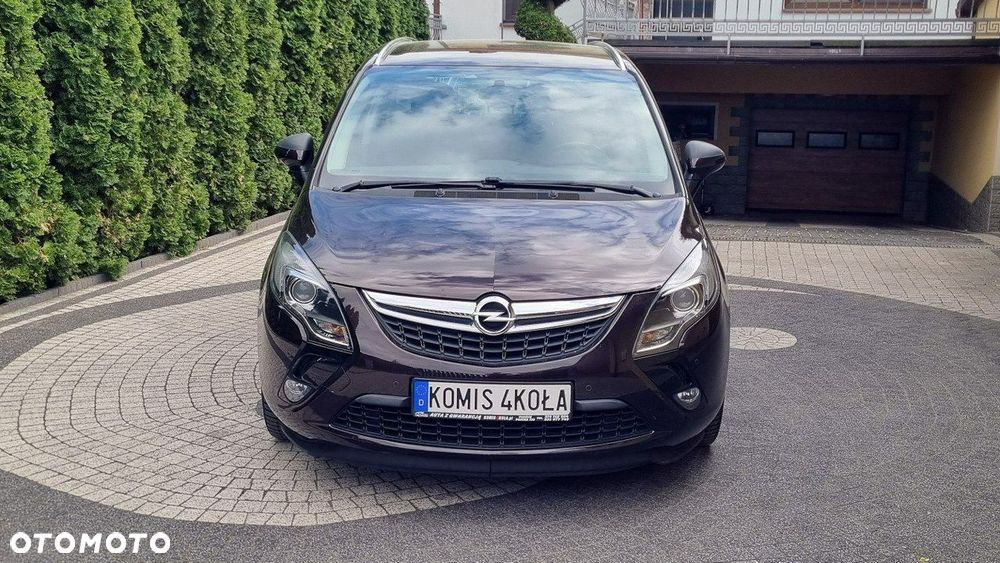 Opel Zafira - 9