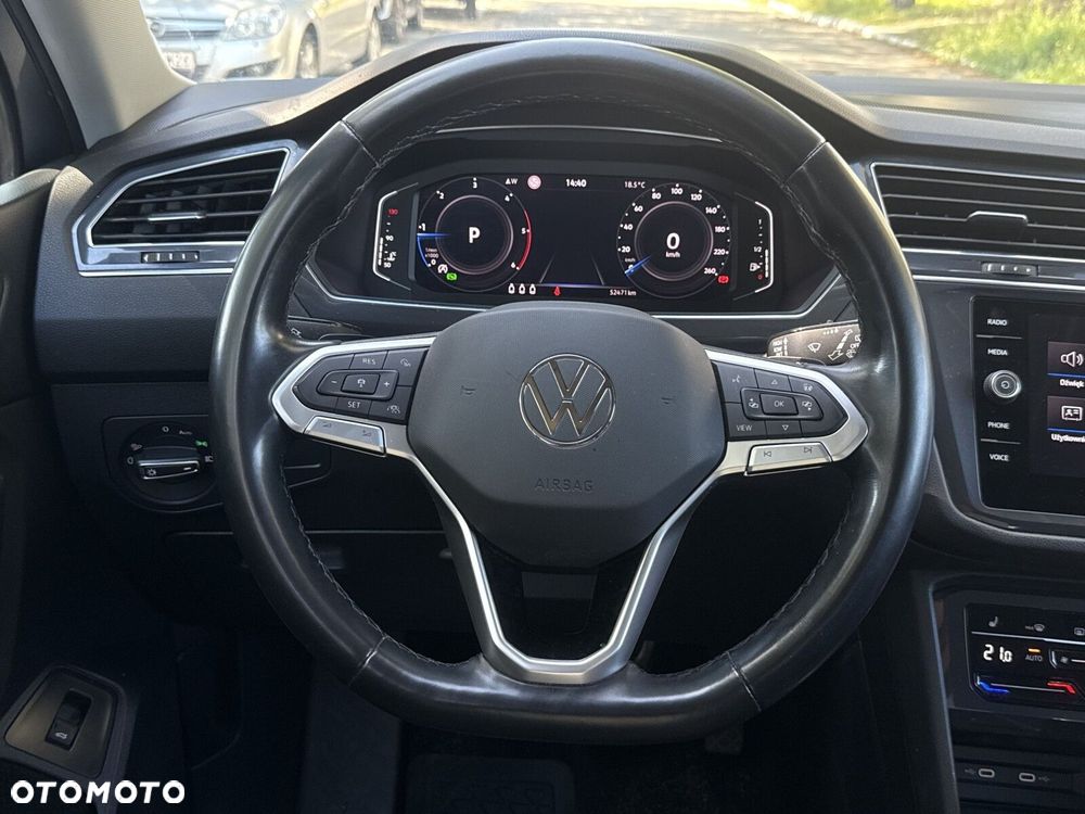 Volkswagen Tiguan Allspace - 16