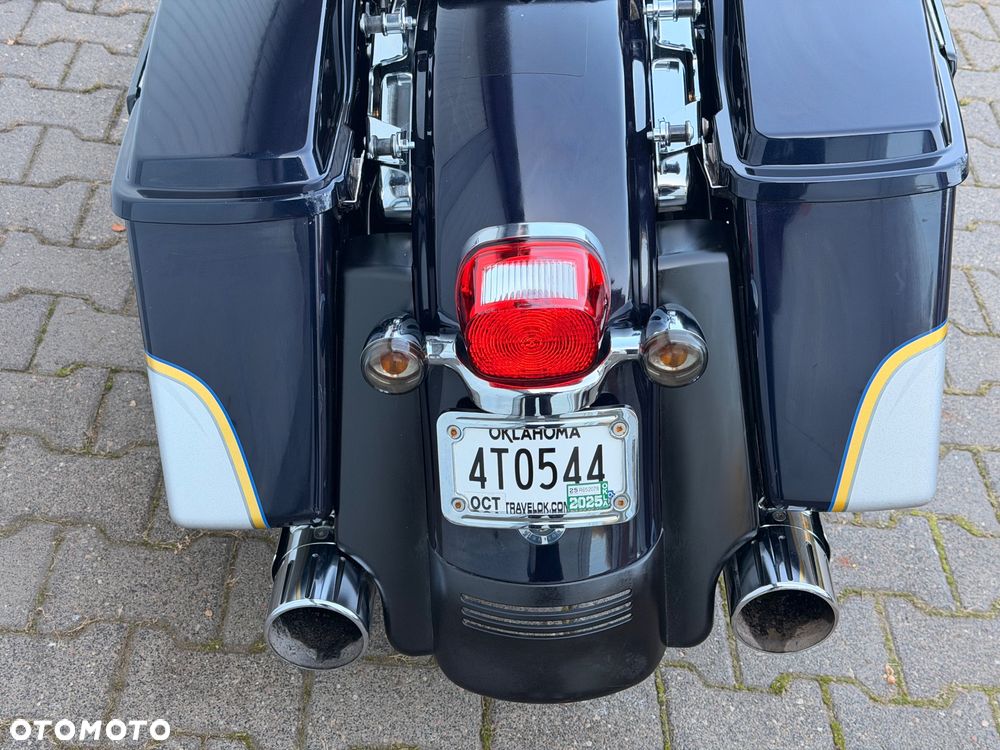 Harley-Davidson CVO Street Glide - 9