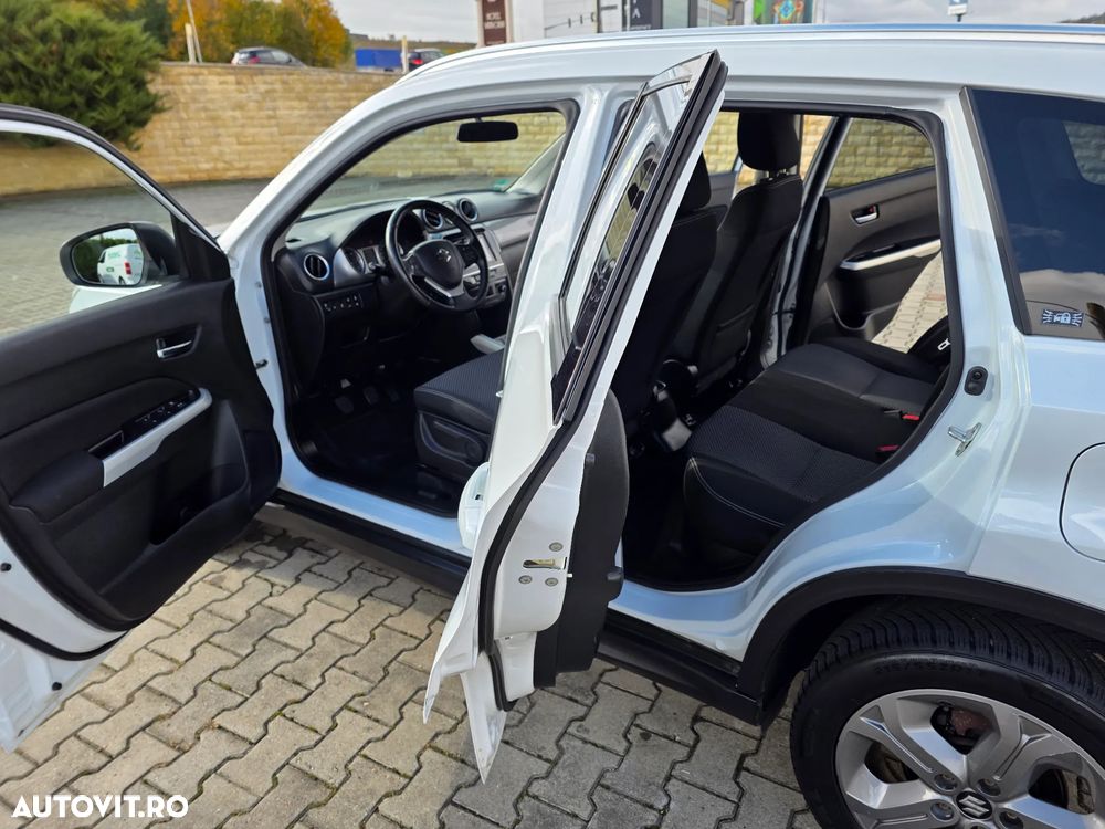Suzuki Vitara 1.6 DDIS (4x4) Allgrip Comfort - 12