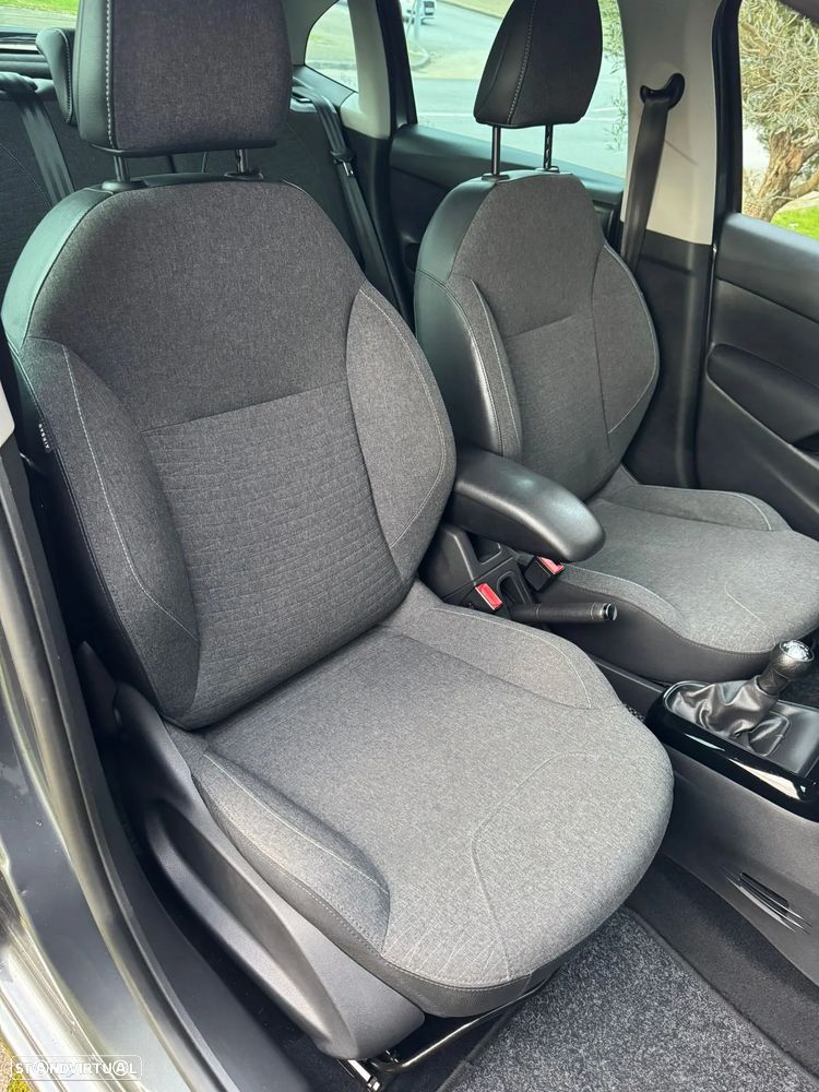 Citroën C3 1.2 PureTech Shine - 10