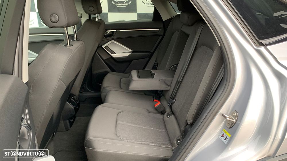 Audi Q3 Sportback 45 TFSIe S tronic S line - 28