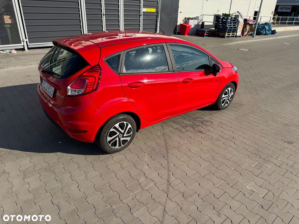 Ford Fiesta - 10