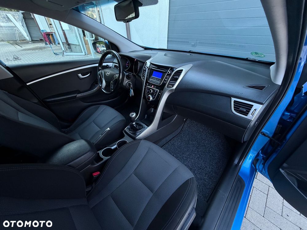 Hyundai i30 1.4 BlueDrive Classic - 9